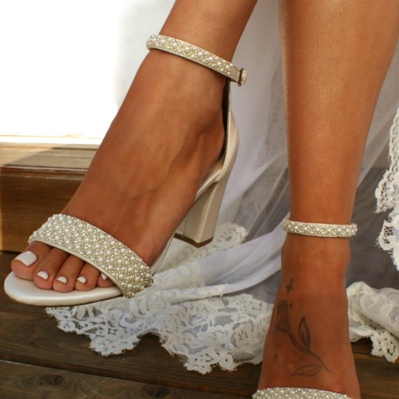 Handmade Ivory Beaded Block Heel Wedding Sandals - Picture 1 of 7